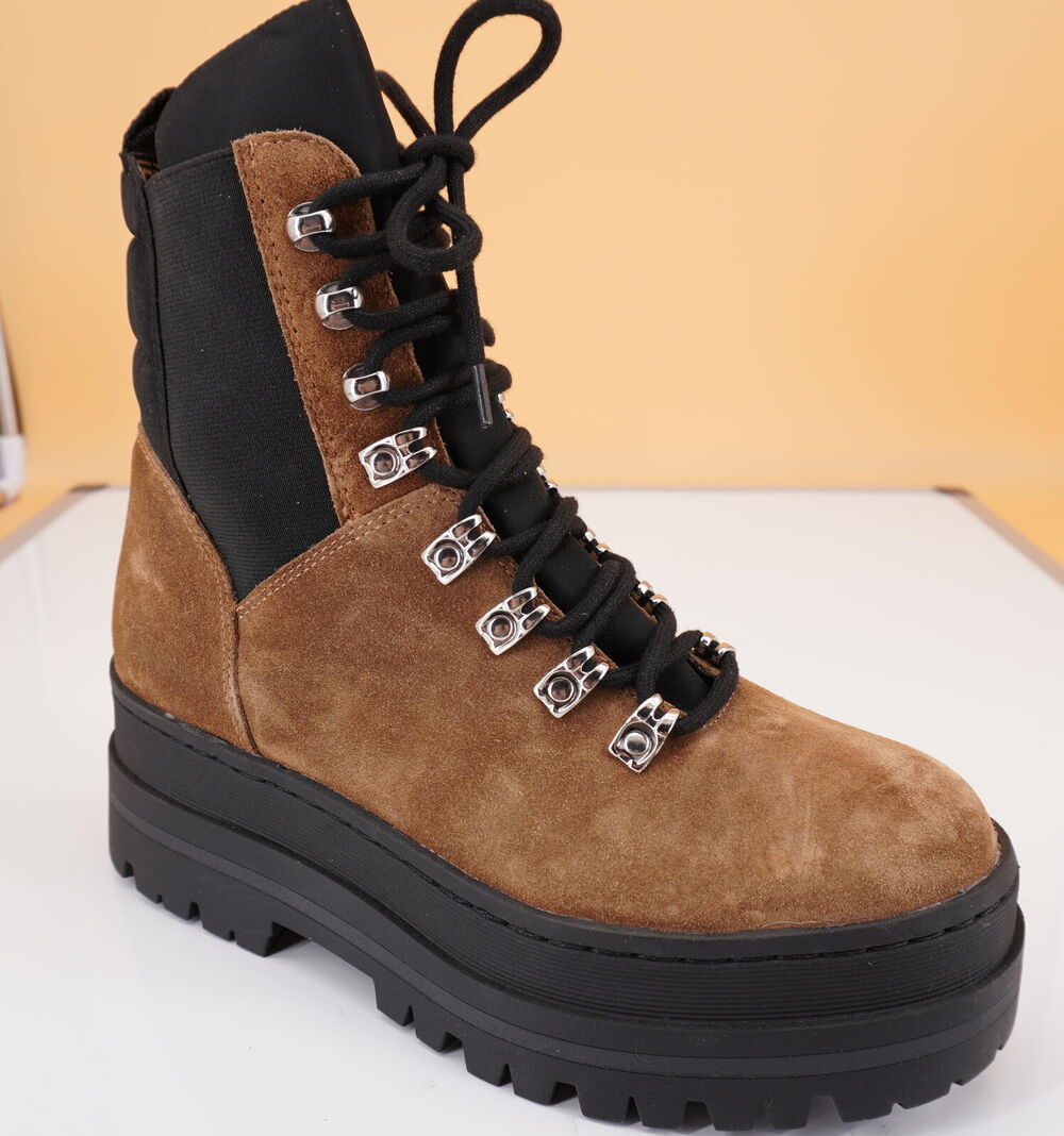 Marc Fisher Plune Lace-Up Lug Sole Bootiet SZ 7 biker Lugg Taupe Suede $250